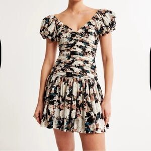 Abercrombie & Fitch Elegant Floral Ruched Mini Dress w drama puff sleeves Sz XST
